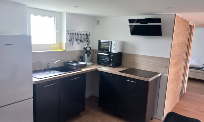 Casseneuil Apartment | Appartement Avec Accès au Jardin Fermer