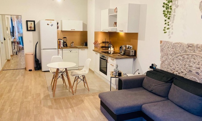 Clamart Apartment | Appartement Avec Terrasse, Arena Paris sud