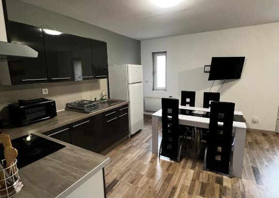 Le Cateau-Cambresis Apartment | Appartement avec terrasse