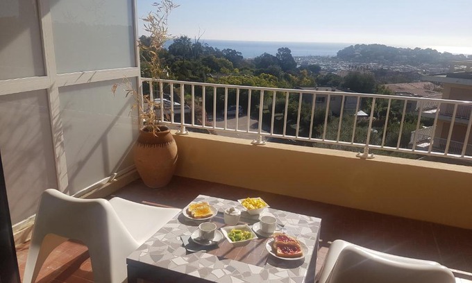 Cavaliere Apartment | Appartement Cavalaire vue mer