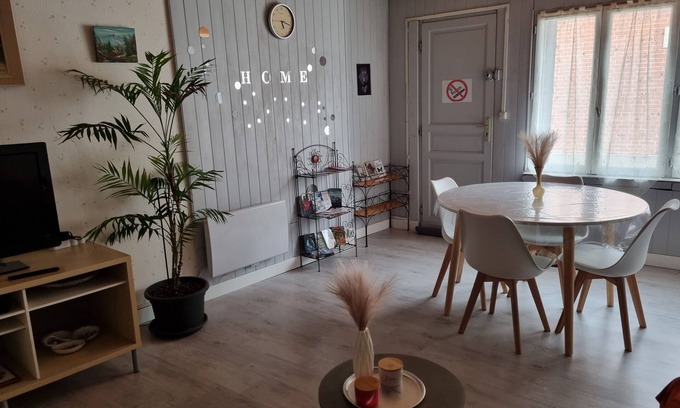 Salbris Apartment | Appartement Centre-ville Proche Tout Commerce