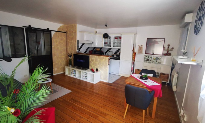 Torcy Apartment | Appartement Chaleureux Proche Disney et Paris 44m2 Pour 4 Personnes