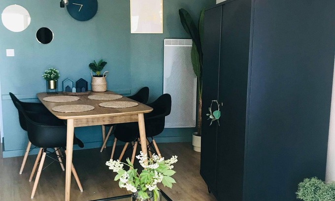Moliets-et-Maa Apartment | "appartement Confortable Rénové Dans Résidence Proche de L'océan et du Golf."