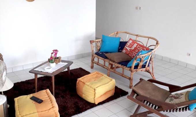 L'Autre-Bord Apartment | Appartement confortable avec vue sur la mer - 88 m² à Le Moule