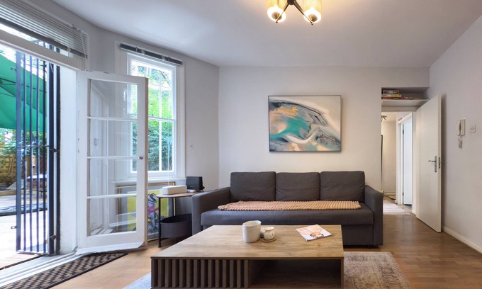 Addison Apartment | Appartement & Cozy Garden Ensuite
