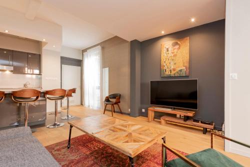 Saint-Etienne Apartment | Appartement de prestige – rue des Arts