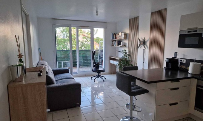 Le Bourget Apartment | Appartement de Standing +parking