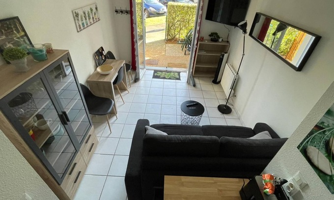 Dives-sur-Mer Apartment | Appartement Duplex Avec rez de Jardin