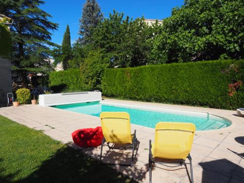 Volx House | Appartement en Provence-Lubéron - piscine et calme