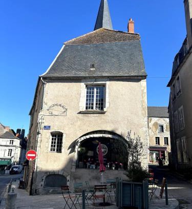 La Charite-sur-Loire Apartment | Appartement au coeur de la ville