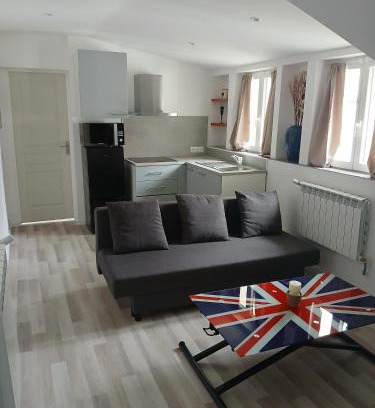 Pierrefitte-sur-Seine Apartment | Appartement confortable 3 pièces