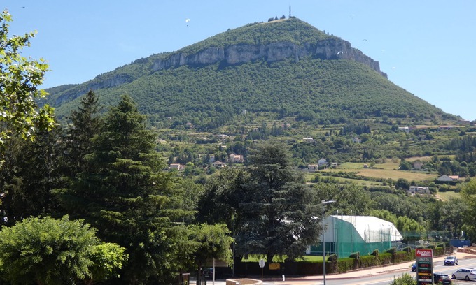 Millau Apartment | Appartement Idéalement Situé