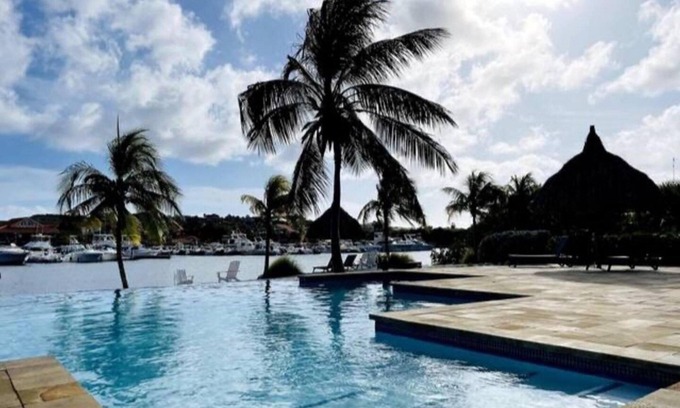 Jan Thiel Apartment | Appartement La Maya met Zwembad Strand Jan Thiel