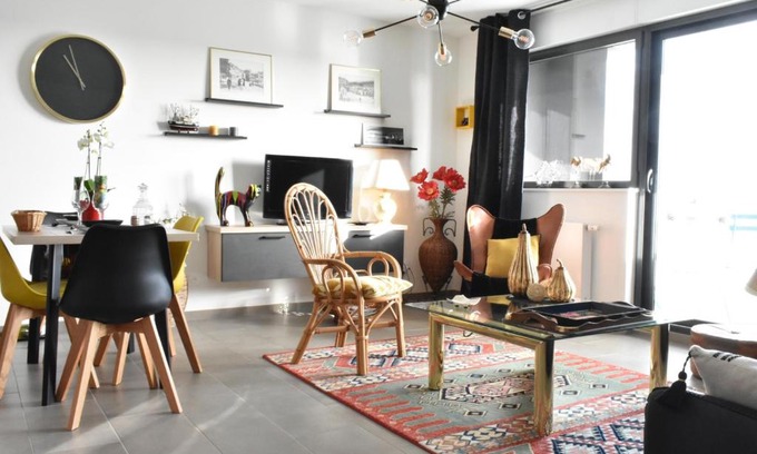 La Rochelle Apartment | Appartement La Rochelle, 2 pièces, 2 personnes - FR-1-535-10