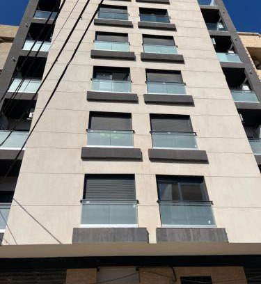 Ain El Turk Apartment | Appartement moderne en face Eden plage