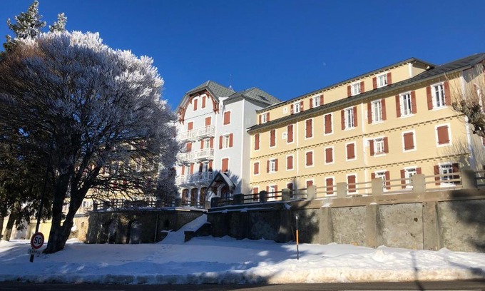 Pugny-Chatenod Apartment | Appartement montagne Le Revard