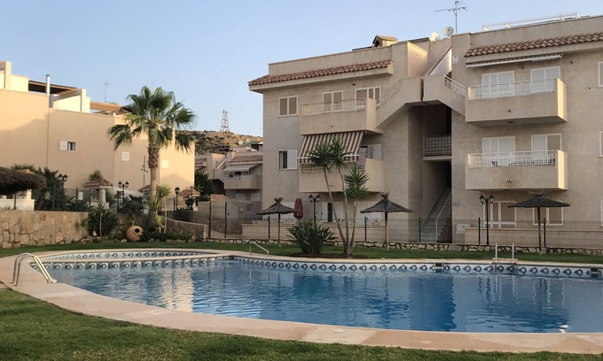 Los Geraeos Apartment | Appartement Plain Pied Avec Piscine à 10 Minutes des Plages