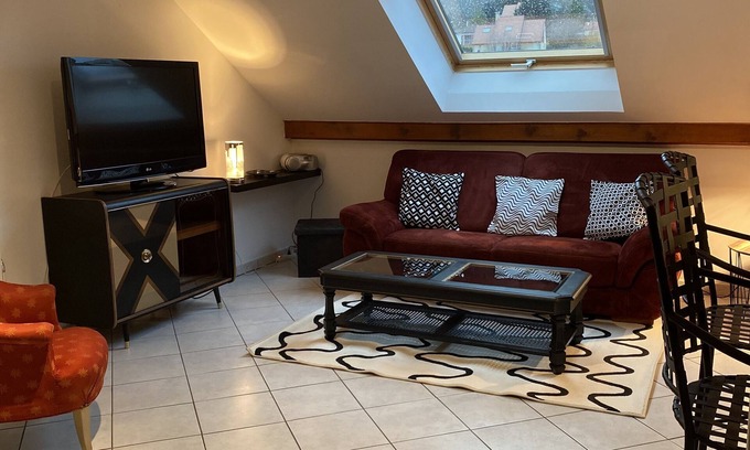 Saulny Apartment | Appartement Plein de Charme - 2 Pièces - Dans Belle Résidence