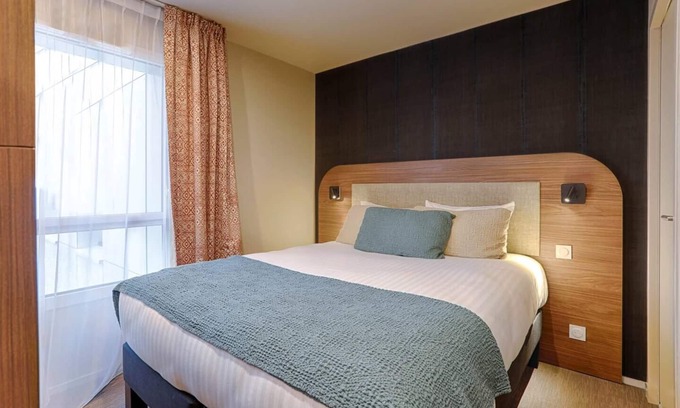 Plescop Apartment | Appartement Pour six Personnes