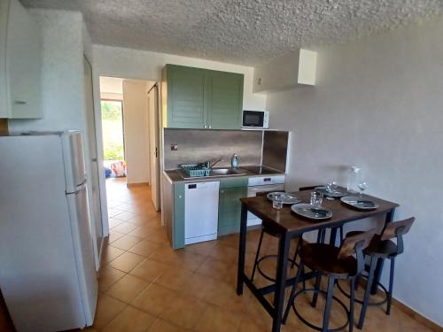 Laye Apartment | Appartement station de Laye