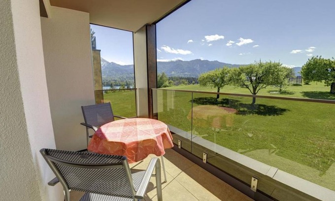 Drobollach am Faakersee Bed & Breakfast | Appartement Suite mit Seeblick - Typ C - Seepark Drobollach