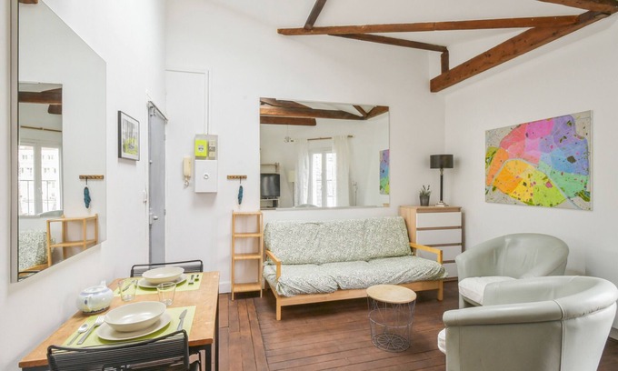 7th Arrondissement Apartment | Appartement Surcouf - Welkeys