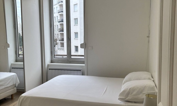 Republique - Tolstoi Apartment | Appartement T2 5 Minutes Metro Republique