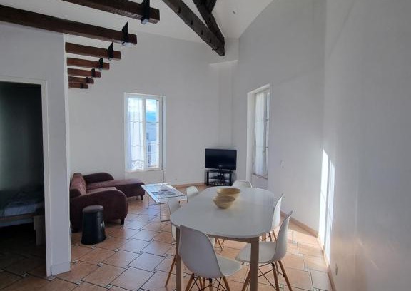 Faubourg Apartment | Appartement T3 centre ville Nîmes Climatisé