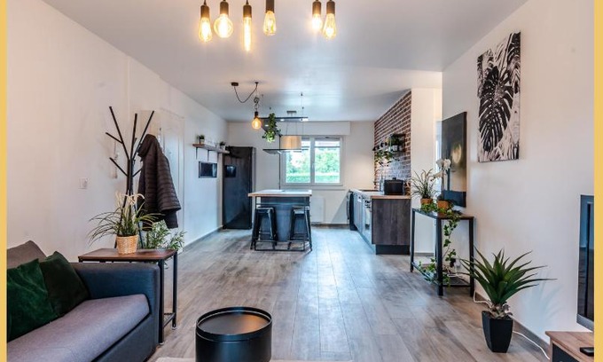 Douvaine Apartment | Appartement T3 I Cozy I Douvaine