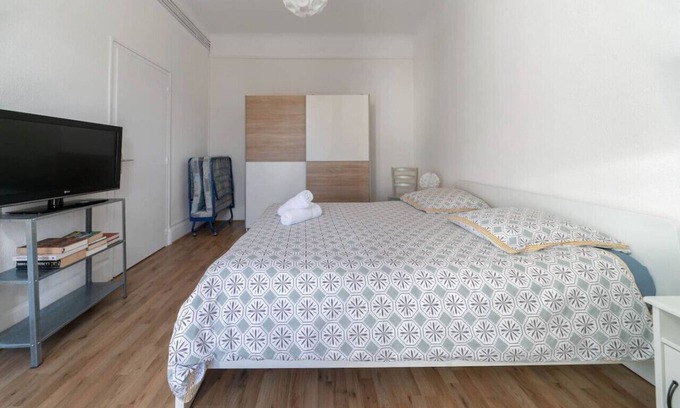 Thermal Apartment | Appartement tout confort proche centre et lac