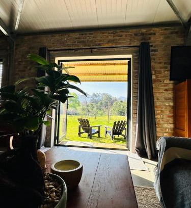 Elgin Ski Chalet | Apple Cottage