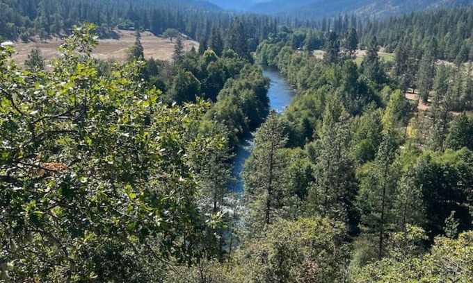 Jacksonville House | Applegate River Overlook!