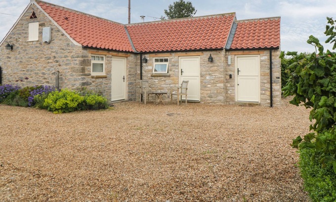 Harome Cottage | APPLEWOOD COTTAGE, romantic, character holiday cottage in Helmsley