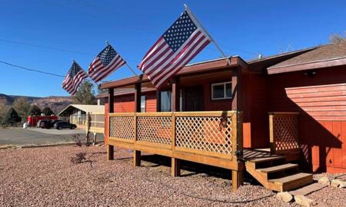 Kanab House | APT 2 · APT #2 Crazy Horse RV Resort