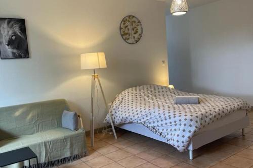 Anzin Apartment | Apt Cosy le Réfectoire « rue »