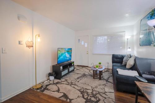 Ypsilanti Apartment | APT Near Hospital,UofM,EMU