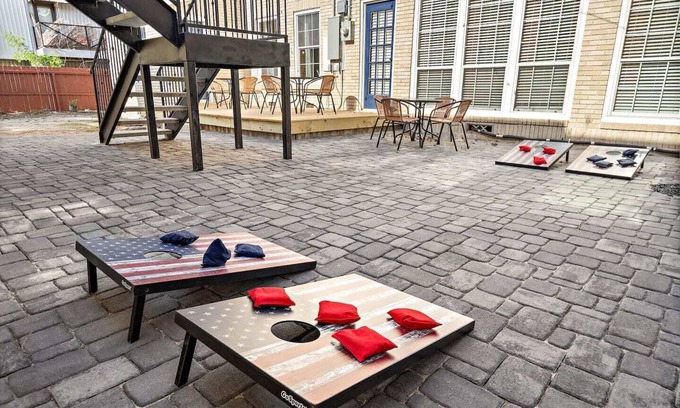 MacGregor Apartment | Apt Nr Med Center Zoo Museum | Games BBQ Fire Pit