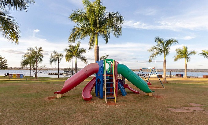 Smin Apartment | Apt With Balcony in a Condo With Pool - Clr0211