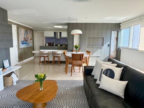 Torres Apartment | Apto alto padrão na Praia de Torres - 550m do mar