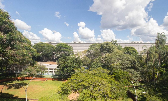 Asa Sul Apartment | Apto com boa localização,garagem e ar-condicionado