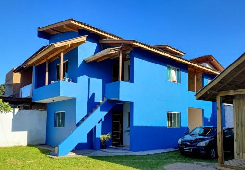 Muquem House | Apto com jeito de casa entre o mar e a montanha