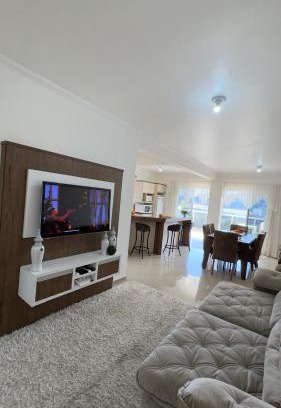 Piratuba Apartment | Apto Lírio do Vale - 3 Quartos -Apto Espaçoso com Varanda e Vista para o Vale - ao lado do Parque Termal!