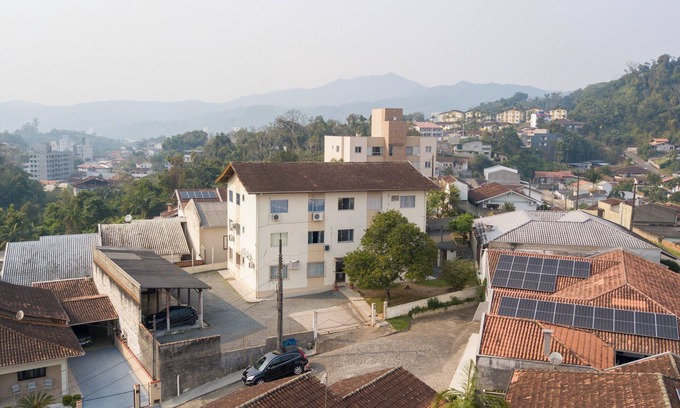 Agua Verde Apartment | Apto p/6 hóspedes 10 min da Vila Germânica QC6003
