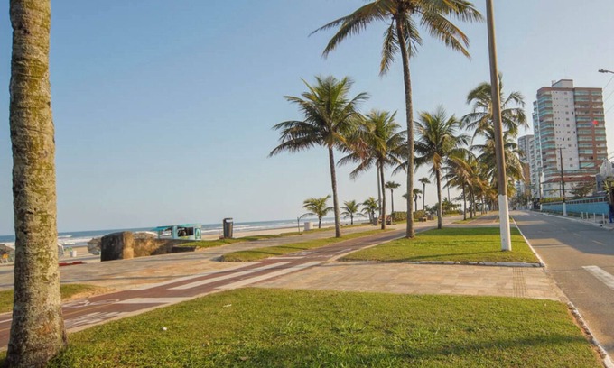 Vila Balnearia Apartment | Apto pet friendly com garagem a 100m do mar