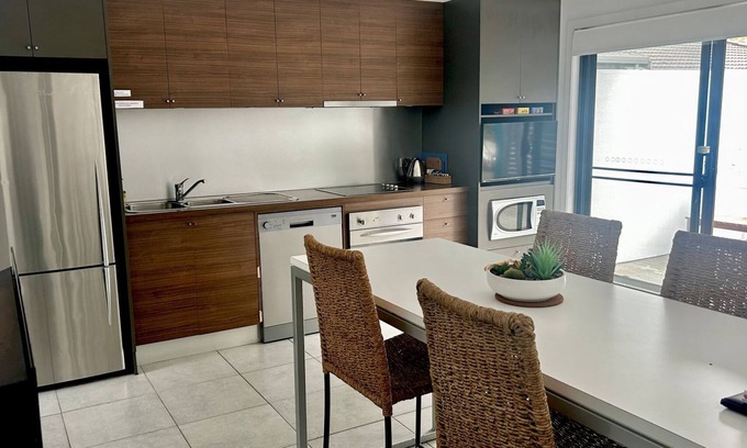 Blueys Beach Apartment | Aqua Apartment #1 - Pacific Palms Holidays