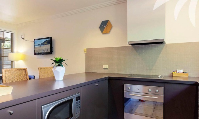 Blueys Beach Apartment | Aqua Apartment #2 - Pacific Palms Holidays