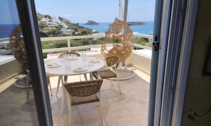 Posidonia House | AquaBlu Syros Beachfront House(4) w/Pool