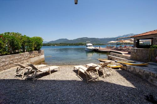 Tivat Villa | Aquamarine House