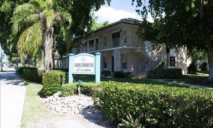 Marco Island Apartment | Aquar V-6 - Aquarius V-6 condo