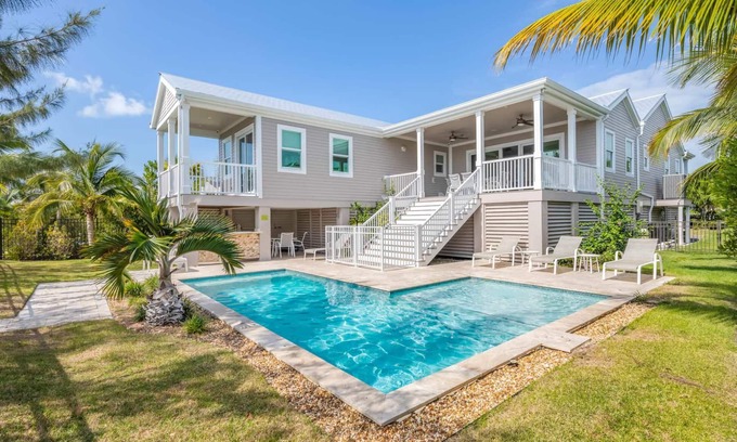 Key West House | Aquaria House at Lunara Bay
